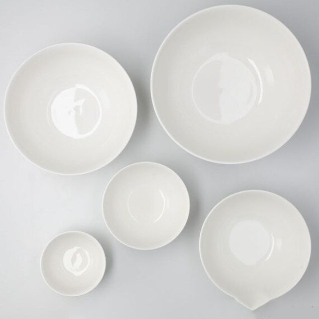 White Porcelain 18CM Bowl Set