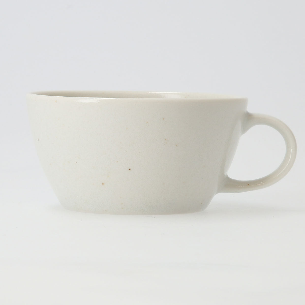Handcrafted Lightweight Plain Soup Cup