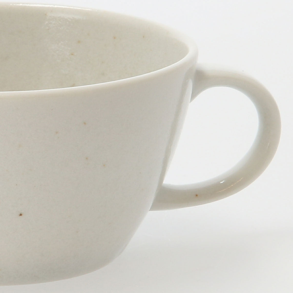 Handcrafted Lightweight Plain Soup Cup